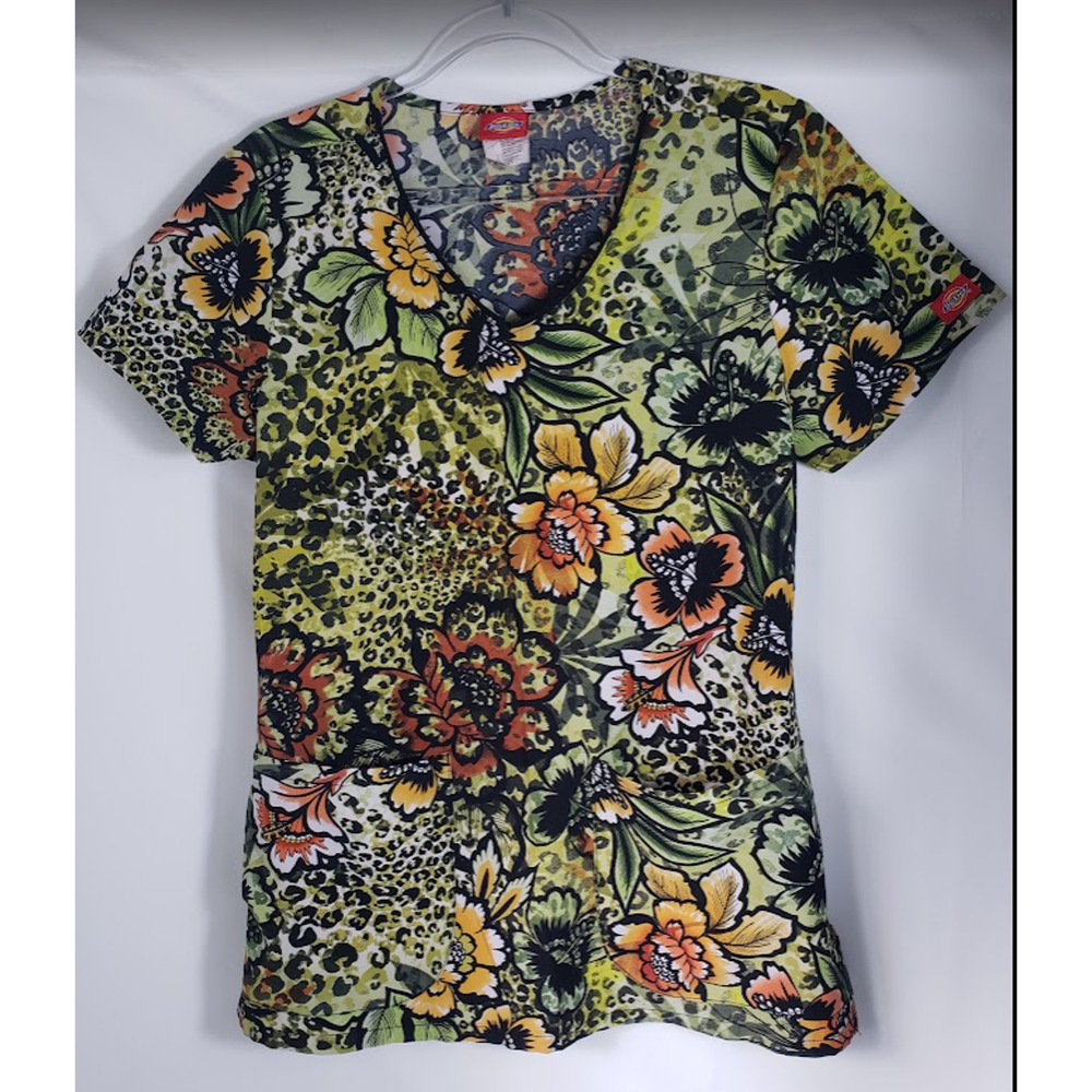 dickies floral nursing shirt small